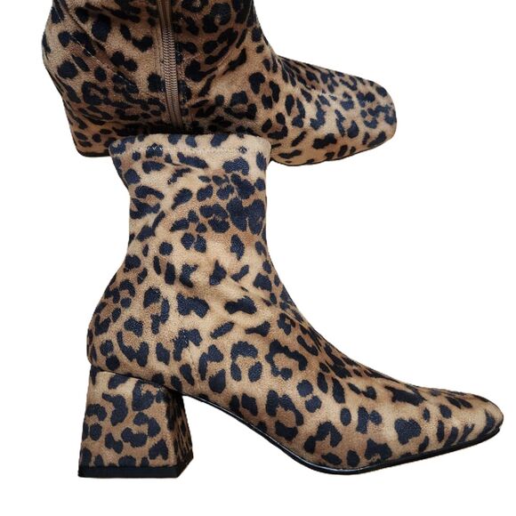 Soda Adena Leopard Print Boots – Women’s 6.5 – Zip-Up Heeled Booties - Picture 1 of 9